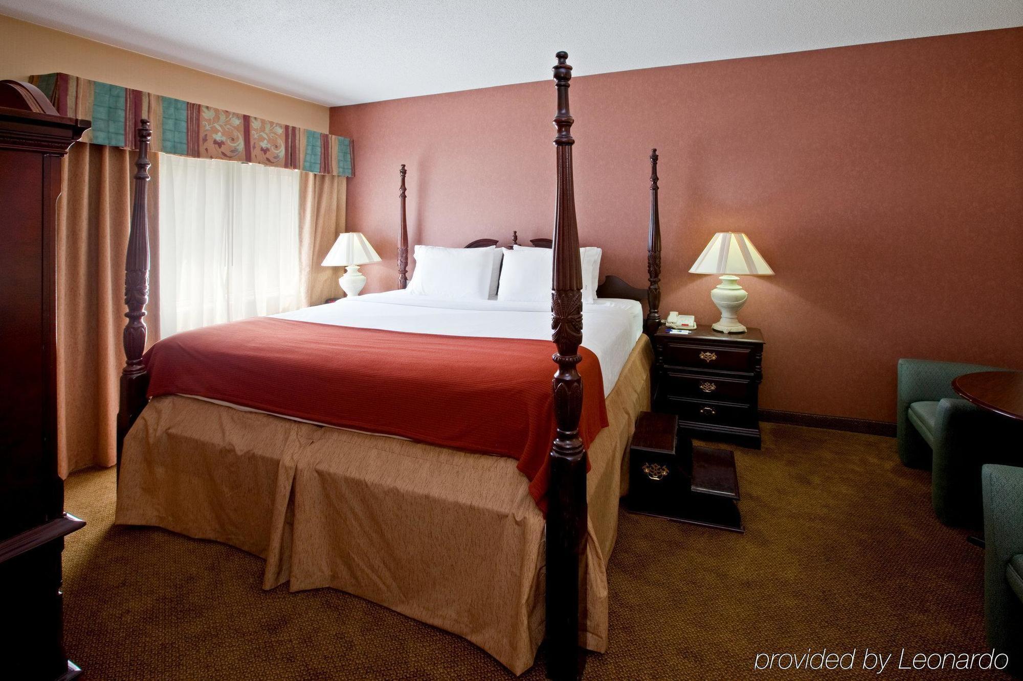 Holiday Inn Express Hotel & Suites Cincinnati-North/Sharonville Dış mekan fotoğraf
