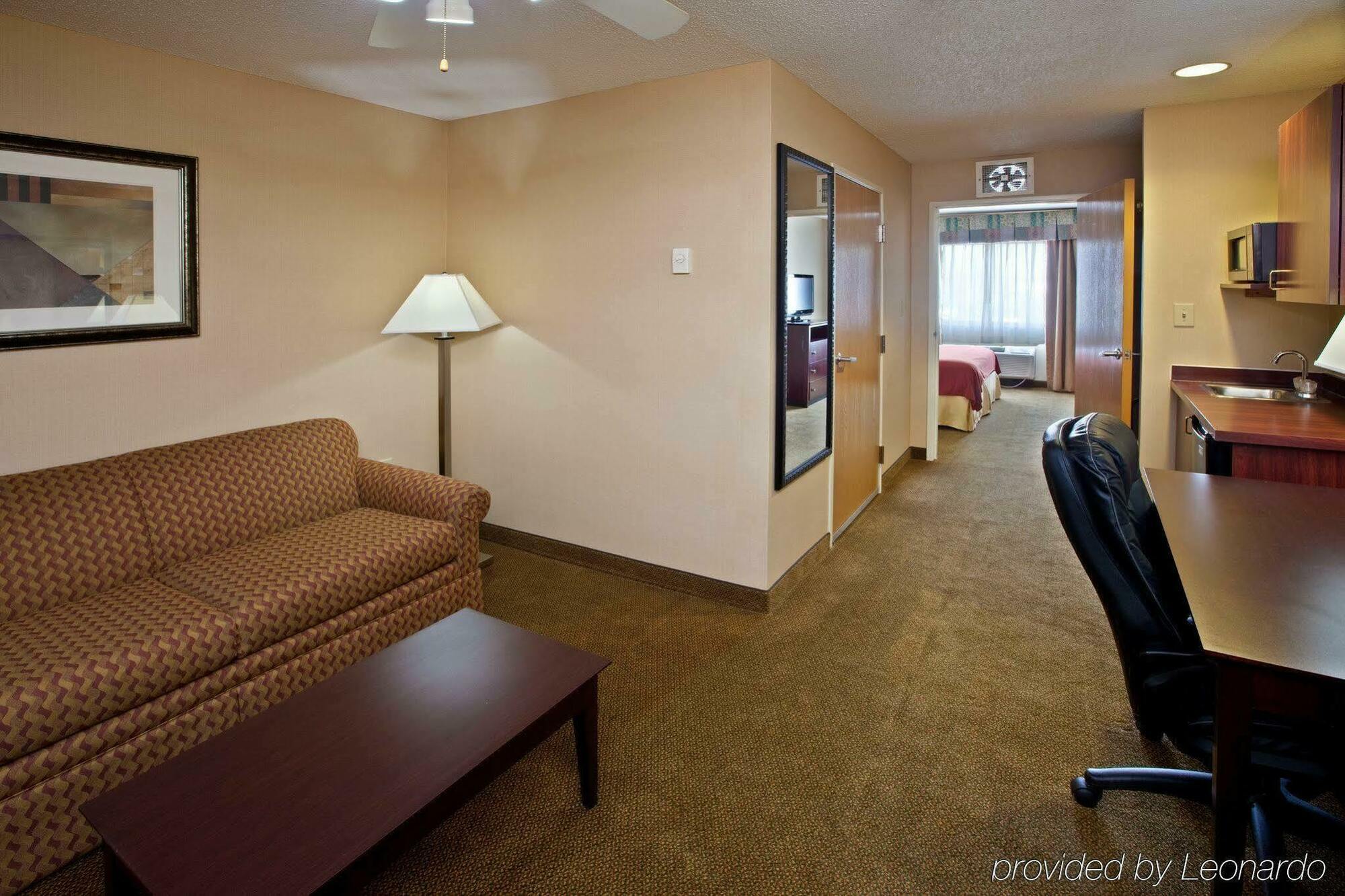 Holiday Inn Express Hotel & Suites Cincinnati-North/Sharonville Dış mekan fotoğraf